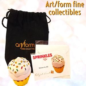 Limited edition trinket box